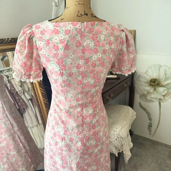 RIHOAS Retro Pink Floral Midi Dress - Picture 4 of 10